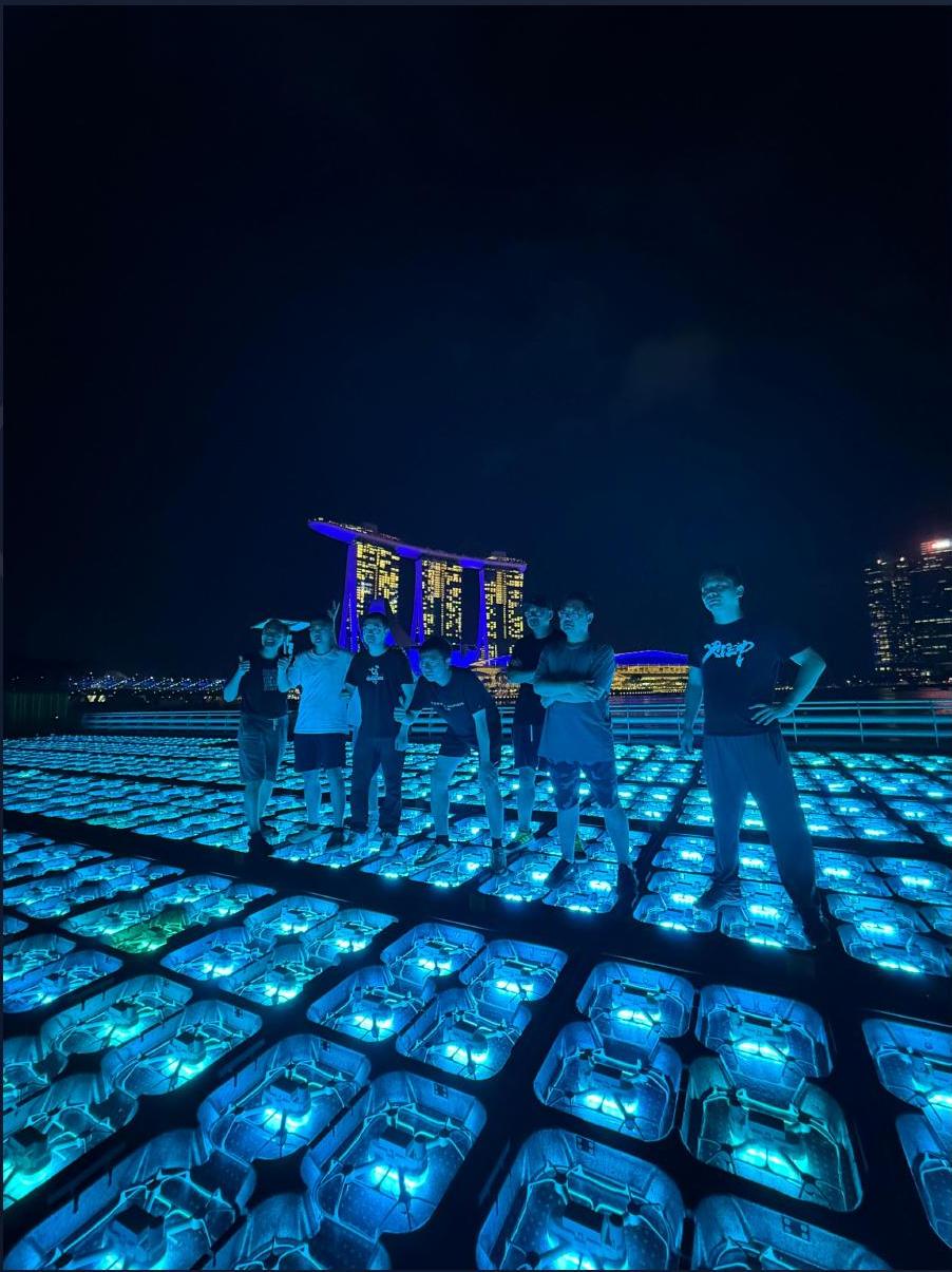 Flight crew on deployment in Singapore, Marina Bay